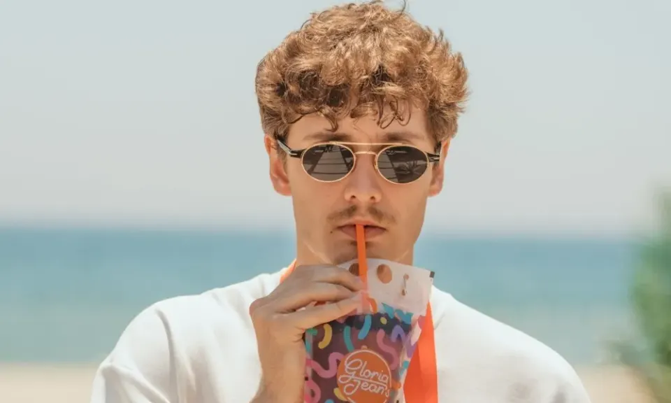 Hangpack — Gloria Jean's Coffees